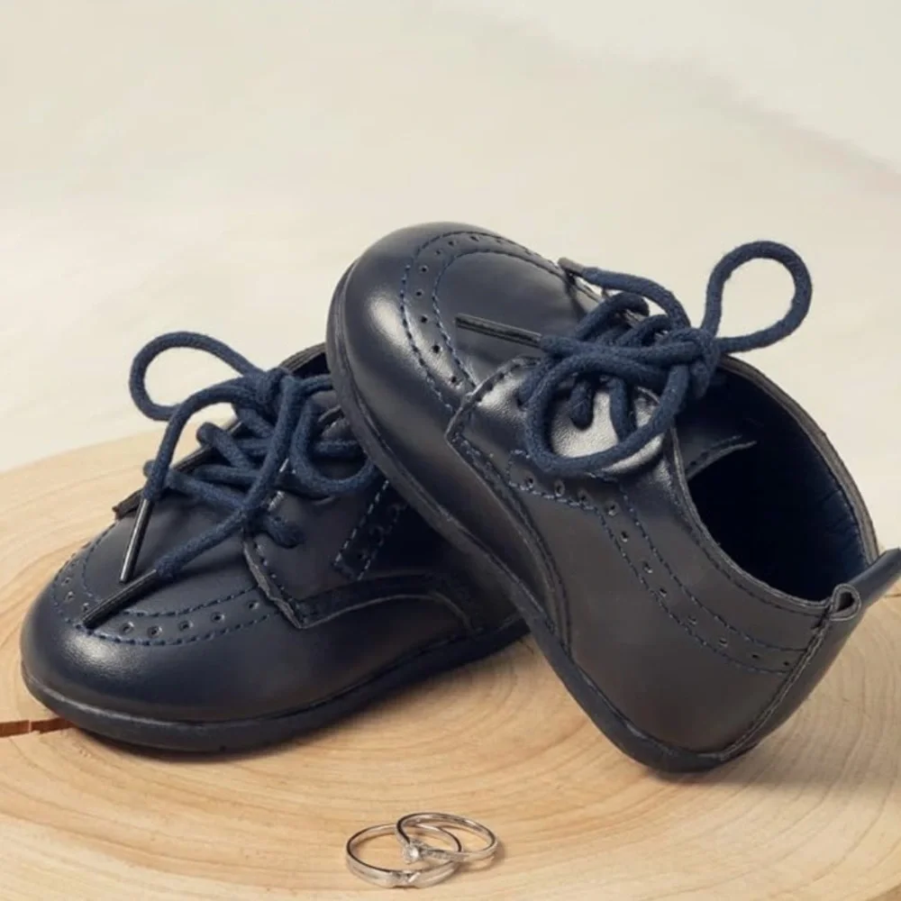 Classic Navy Kids Shoes never worn